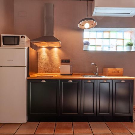 Bodega Andres Iniesta Con Visita Y Cata Villa Fuentealbilla Ruang foto
