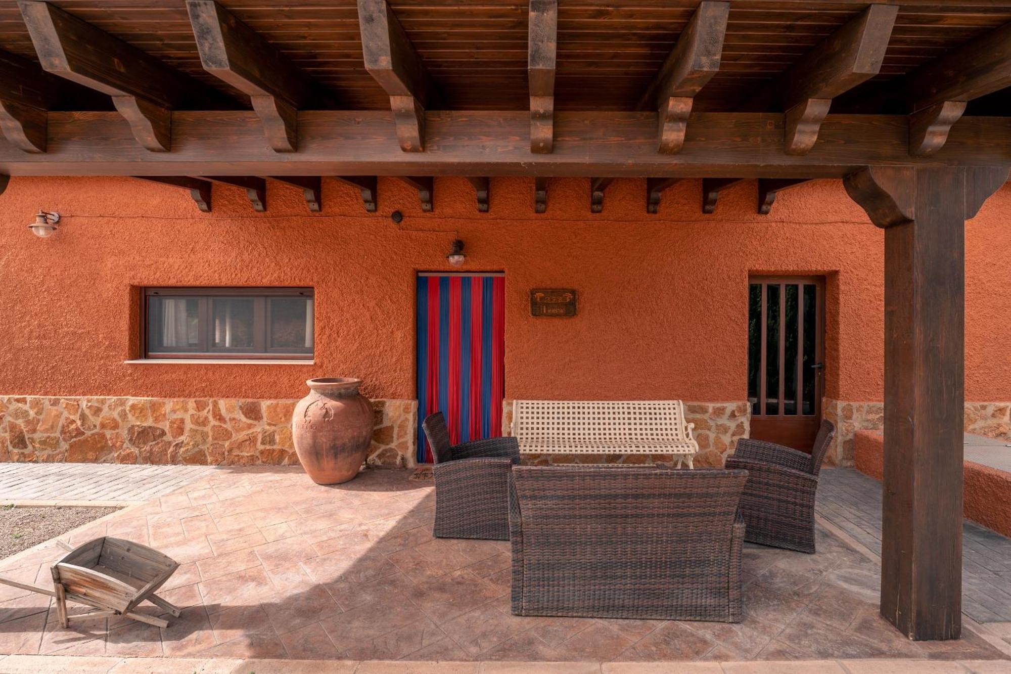 Bodega Andres Iniesta Con Visita Y Cata Villa Fuentealbilla Ruang foto